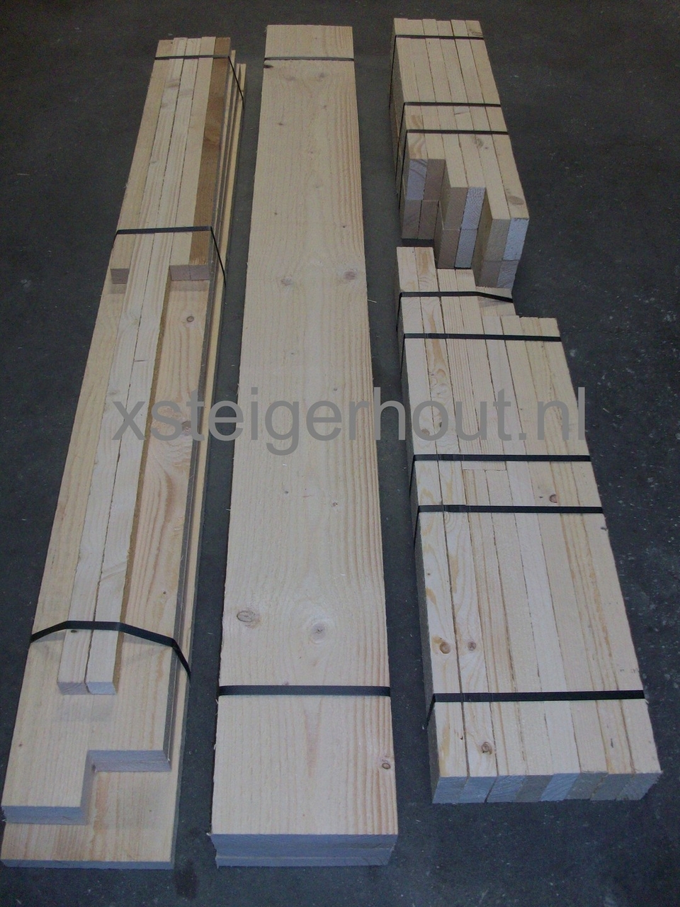 Tuinset steigerhout bouwpakket (Tuintafel en 2