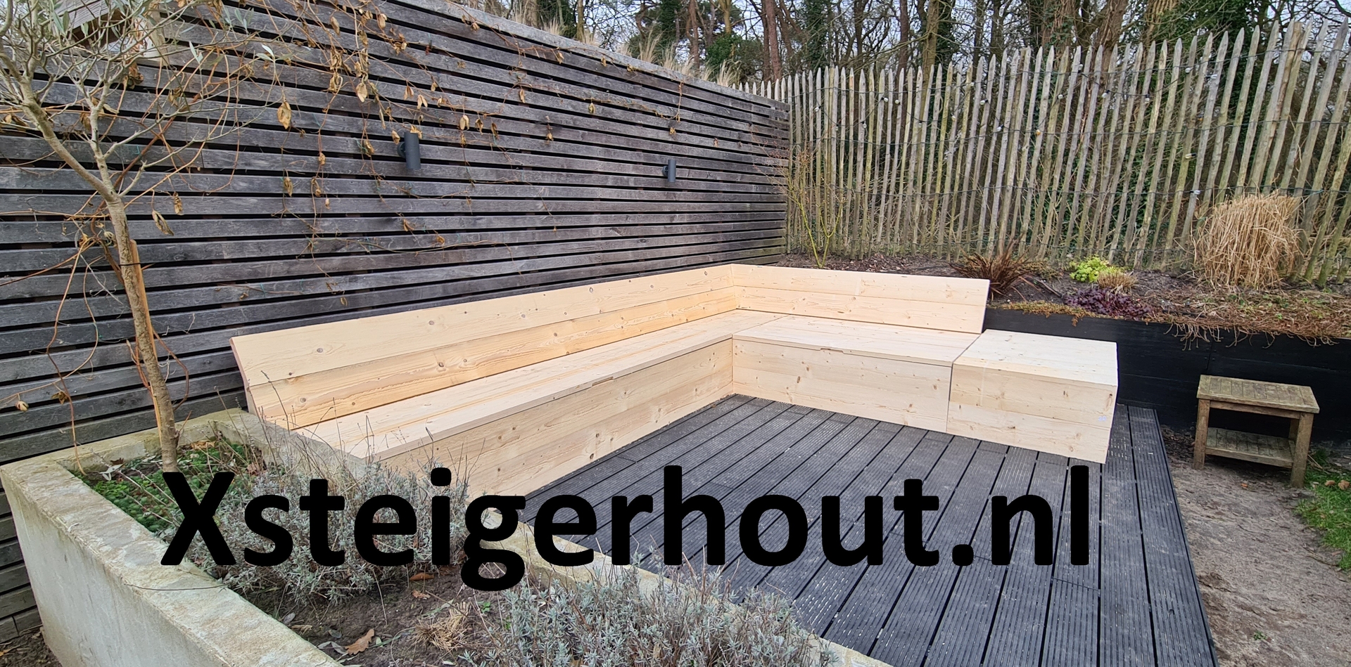 Hoekbank steigerhout